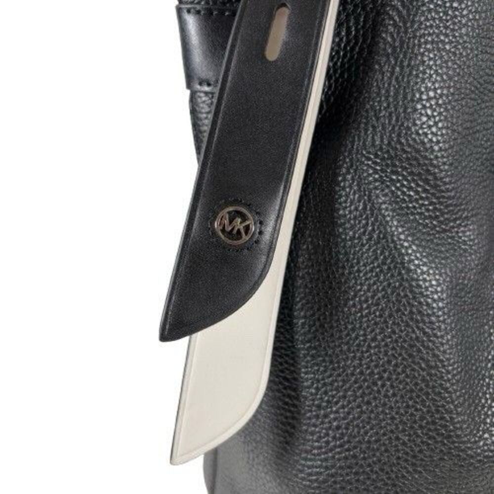 Michael Kors DOWNTOWN ASTOR Black/White Leather Lg Shoulder Tote Bag NWOT $498 - Picture 15 of 16